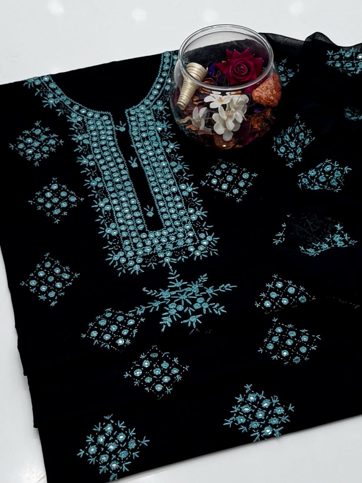 3-Piece Embroidered Handmade Sheesha And Thread Work