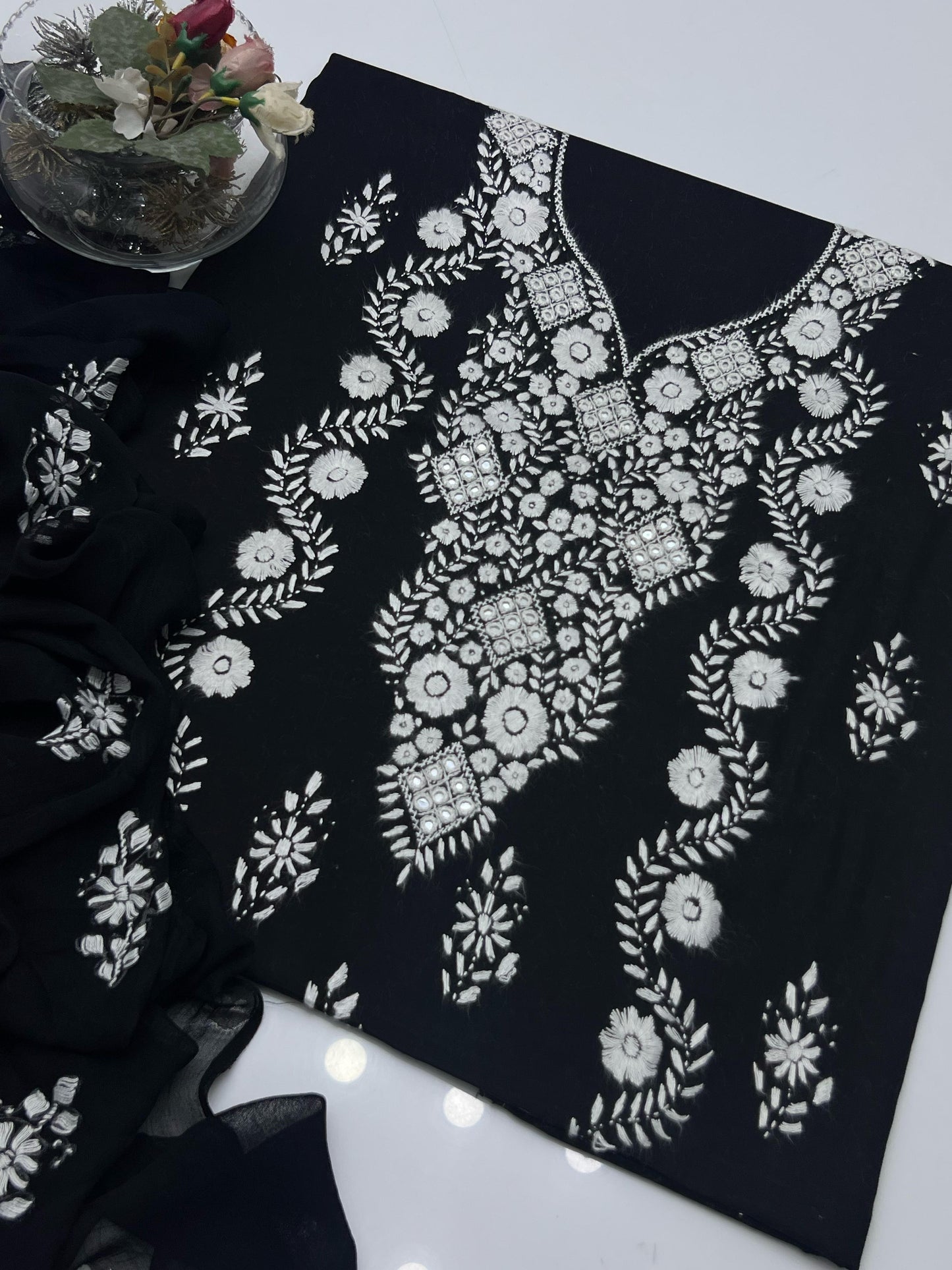 3-Piece Paka Tanka Sheesha Work Hand Embroidered