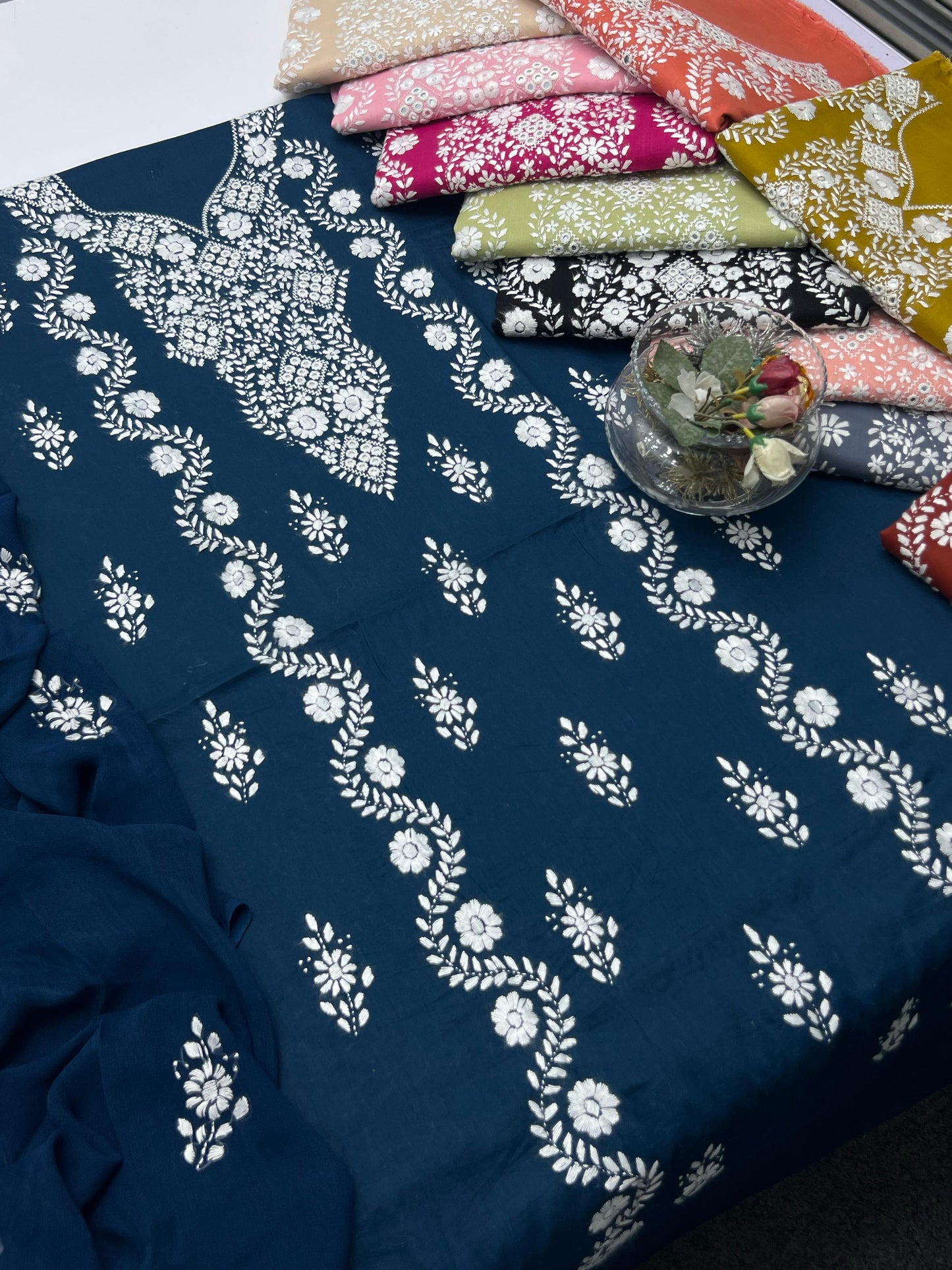 3-Piece Paka Tanka Sheesha Work Hand Embroidered