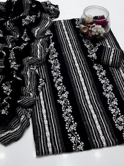 2-Piece Handmade Georgette Paka Tanka Tarkashi