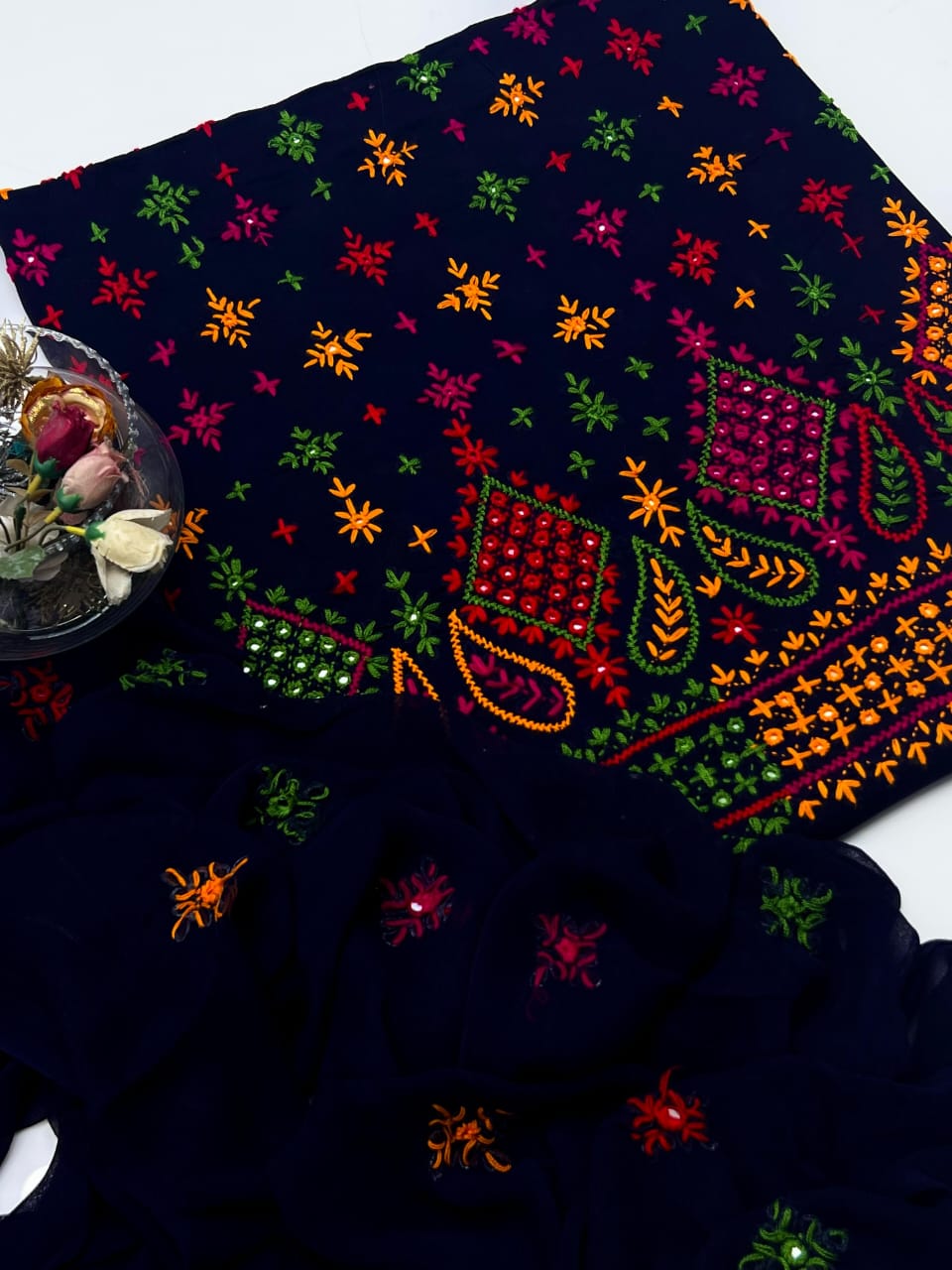 3-Piece Multicolor Handmade Sheesha Work
